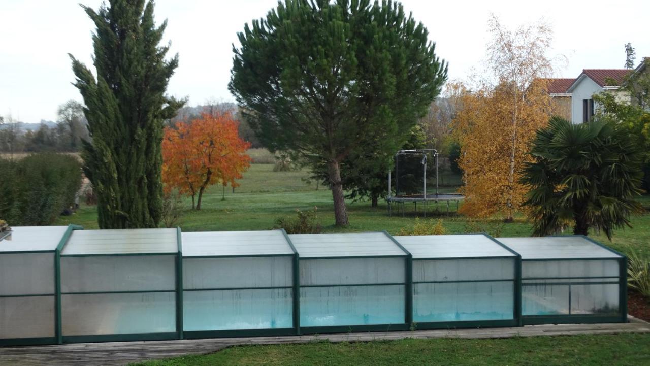 Bed and Breakfast Les Glycines Cheyssieu Екстер'єр фото