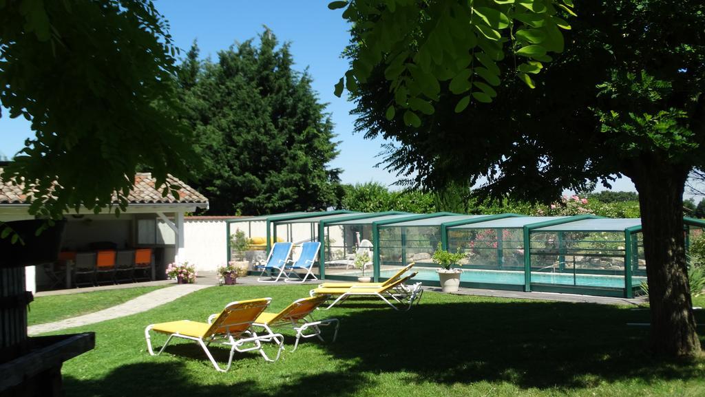 Bed and Breakfast Les Glycines Cheyssieu Екстер'єр фото