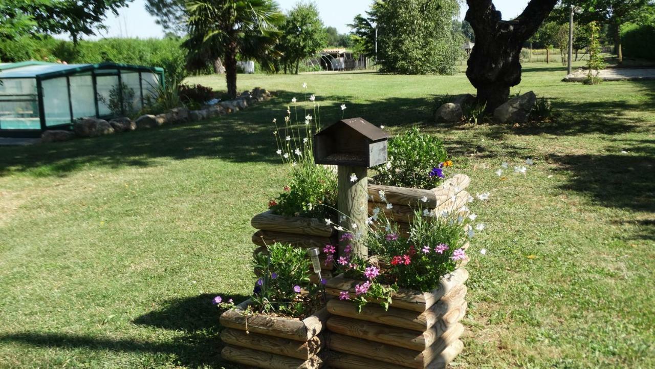 Bed and Breakfast Les Glycines Cheyssieu Екстер'єр фото